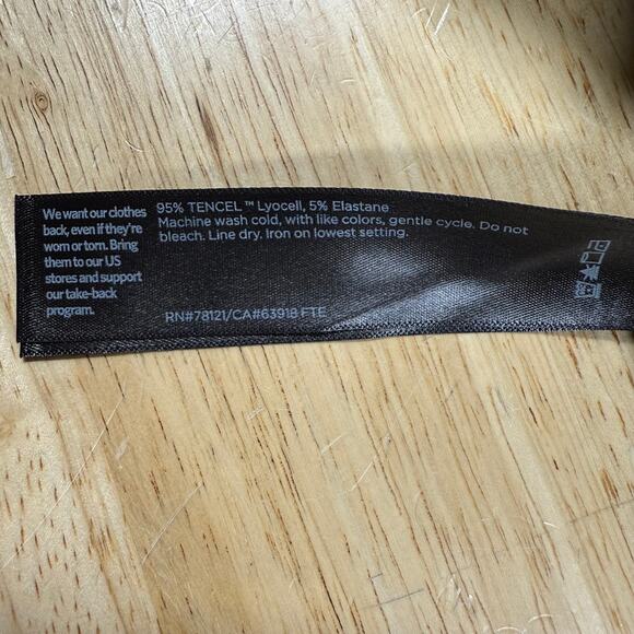 Eileen Fisher Short Sleeve Tencel Black Tie Front Cardigan Top Size L *Damaged* - Picture 4 of 7